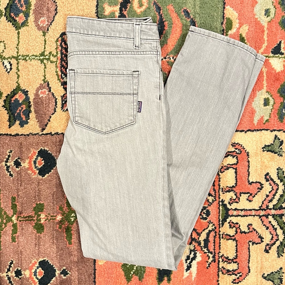 Patagonia Women's Gray Straight Cut Jeans Size 28/6